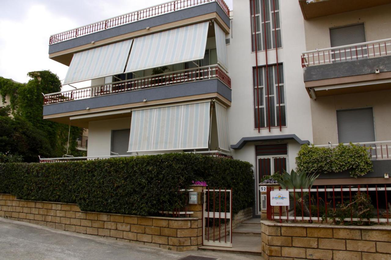 B&B Spiaggia Di Ponente Scicli Luaran gambar