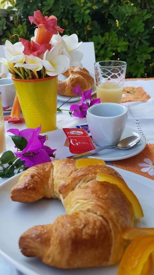 B&B Spiaggia Di Ponente Scicli Luaran gambar