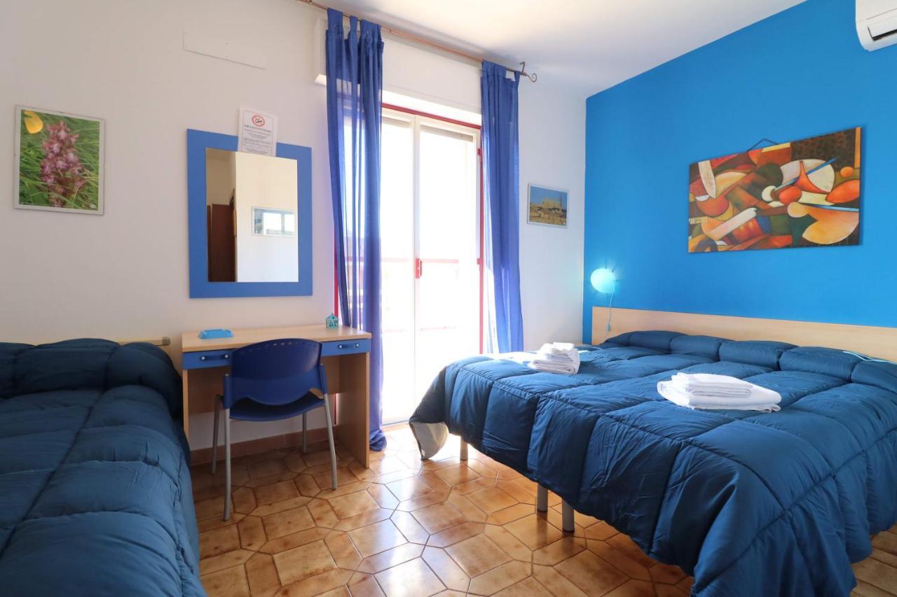 B&B Spiaggia Di Ponente Scicli Luaran gambar