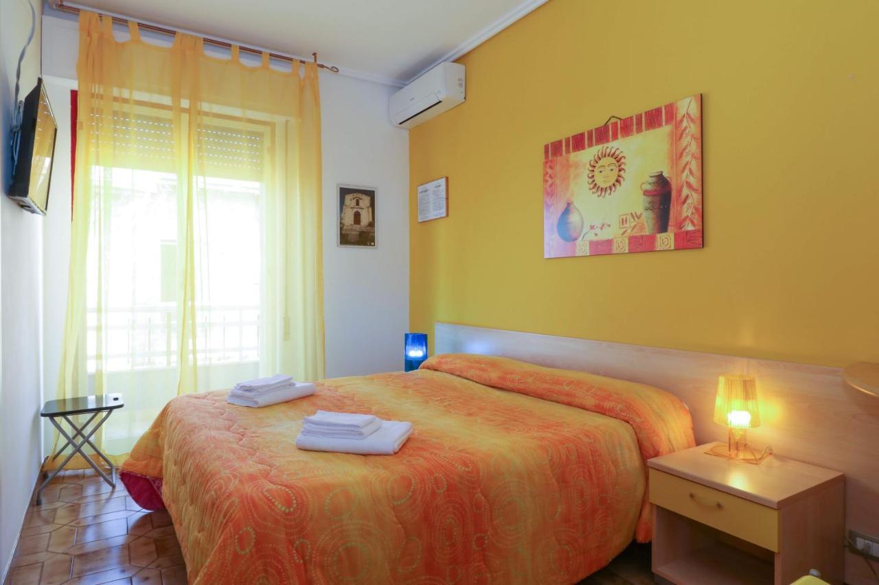 B&B Spiaggia Di Ponente Scicli Luaran gambar