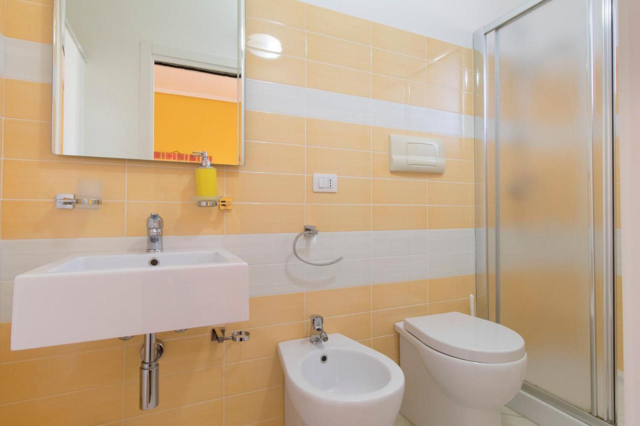 B&B Spiaggia Di Ponente Scicli Luaran gambar
